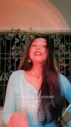 in my soft little moment
.
.
.
.
cherkanya, trending reel, l