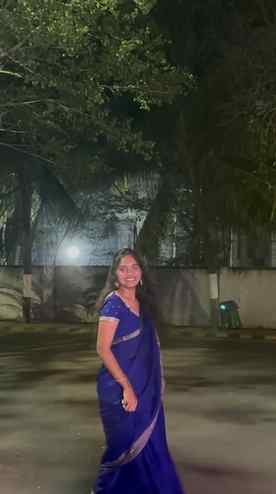 నీలి రంగు చీరలోన💙🦋
Do follow @_.lensoflikki._
#saree #n