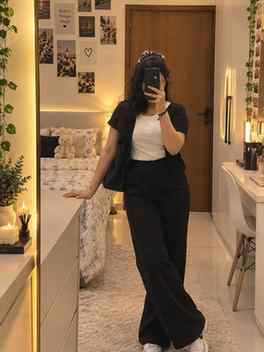 OOTD mood ❤️
.
.
.
.
#lifestyle #ootd #pose #explore #explor
