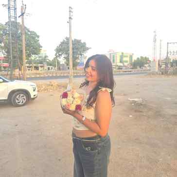 Sunset me and flowers🫶🌷😚❤️
#flowers #ᴠɪʀᴀʟᴘᴏsᴛ #trending