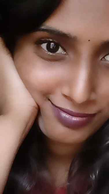 🥰😇
.

.

.
#melodySong
#RomanticVibes
#90sLove
#FeelTheMus