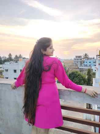 Hot pink and sunset tint🌆💗
Pc: @megharajendr_99 🧿