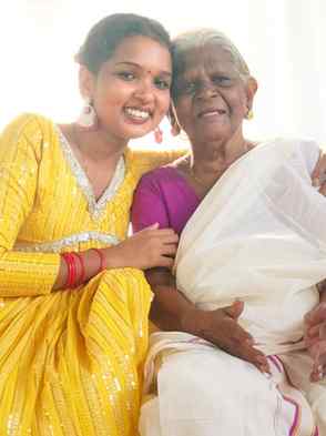 ഇന്ന് ഗാലറിയിൽ പരതിക്കൊണ്ടിരിക്കുമ്പോൾ ആണ് ഈ രണ്ടു ഫോട്ടോസും