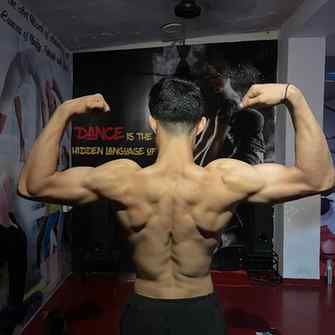 “Transforming dreams into gains.”💪💯
#gymmotivation #gymrat