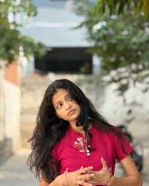 ~”ప్రేమ గాలి తాకుతుంటే”💕👀
.
.
.

.
.
#fyp #explore #explor