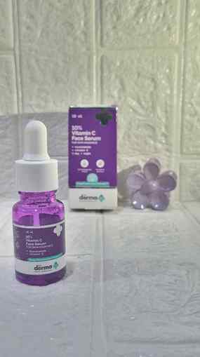 ~POV : You finally found a Vitamin C
serum that doesn't ox