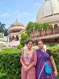 #mayapur ๐ค๐ฆ
When you can create your own glam โจ๐