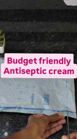 Budget friendly Antiseptic cream🫰🥰
#himalayaantisepticcrea