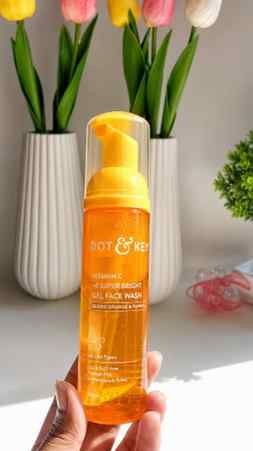 Comment for link 🔗...
Dot & Key Vitamin C+E Super Bright Fa