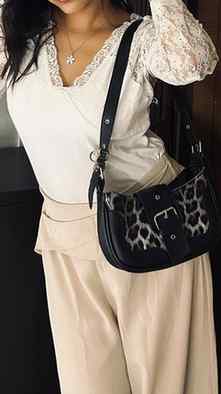 How about this bag???
Cmnt for “bag”
#explorepage #reels #f