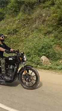 Fir Milenge😎
#exploremore #traveling