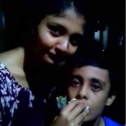 বহু বছর আগেকার একটা ছবি খুঁজে পেলাম 😂😂