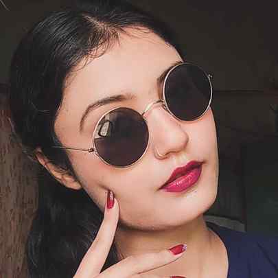 Kalank nahi ishq hai kaajal piya. 🌸