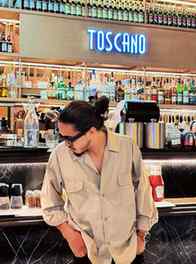 "Golden hour glow at Toscano. π"
#casa
Cafe - @toscano_in