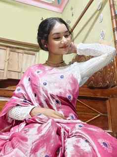 Currently in my saree era 🫶🌸
