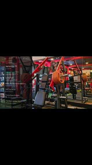 Chest Day = Best day
.
.
#chestday #bestday #gym #fyp 
.
.
[