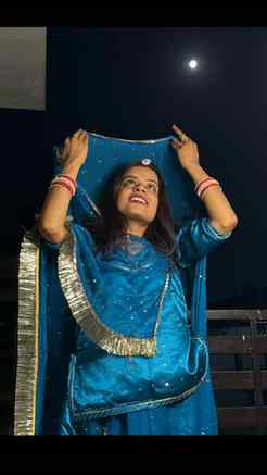 Seema mishra Paglu 🩷🩷

(Seema Mishra Rajsthani Rajsthani S
