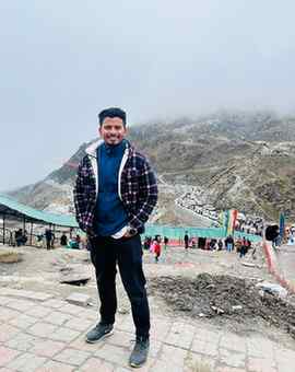 Indo-China Border Nathula Pass 🏔️ #nathula #border #coldday