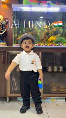 जय हिंद, जय हिंद!❤️🇮🇳
Our little Bhagat Singh, spreading p