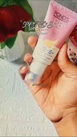 "Your new favorite 2-in-1 glow secret π€π§΄"
@pondsindia
.
.