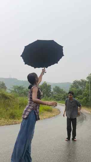 When the weather sounds like this song....

#zoobidoobi #rai