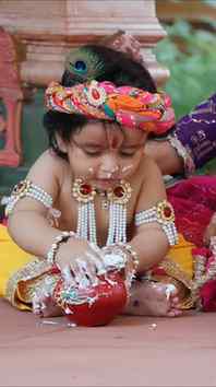 Yshumati maiya k nandlala..🦚🦚
.
.
.#kanha #viralreels #bal