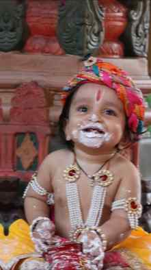 Mera makhan chor...
.
.
.
.#kanhamakhankhata #makhanchor #ja