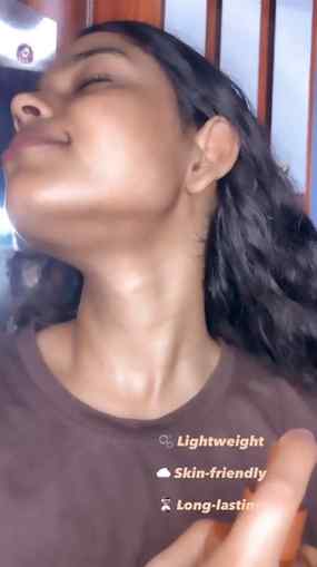 Smell like a warm caramel hug 🤎

@aqualogica.in
@honasa_ind