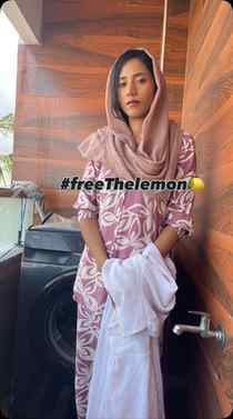 Time to free the lemon from laundry duty Ariel removes tough