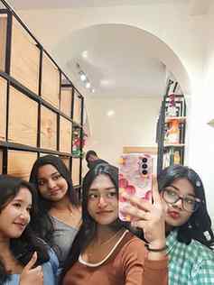 The unbreakable bound (feat. The homies🙆🏻♀️🤍)
.
.
.
.
@_