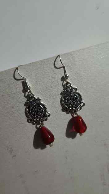 Elegant Silver oxidised earrings🤍❤
DM to order..!
#jewelry