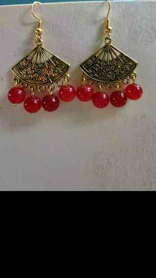 Beautiful golden oxidised earrings❤
DM to order..!
#jewelry