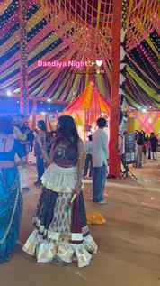 dandiya night💕🎀 or chatpate fit🤌🏻💗🥹
#trendingreels #re