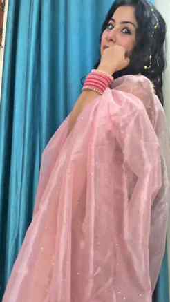 POV: Just a girl who can never say no to a pretty saree 💗✨�