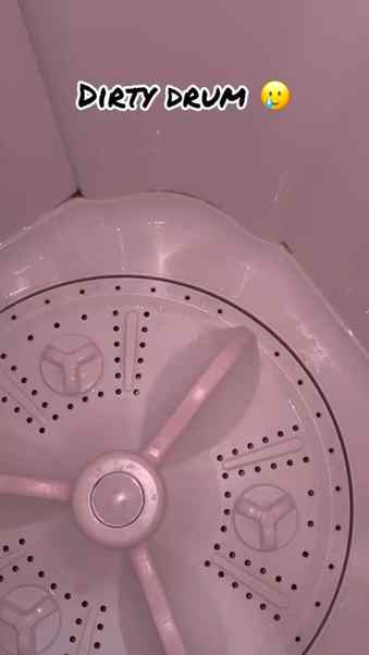 Solution for washing machine 
It works 
#cleaninghacks #wash