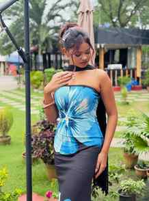 π©΅πβ¨
Dress from @tandulclothing