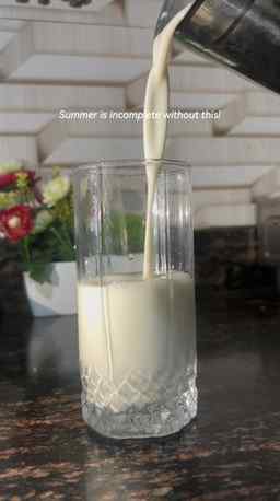 Day 2 of 7 days 7 summer drinks🍹☀️
Rabdi lassi that’s rich