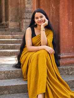 🧡
#traditionalwear
#longhair
#newpost❤
#hairfashion