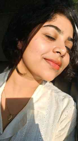 Mazha Paadum | Sunday Holiday (2017) 

A take on this beauti