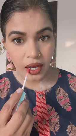 Nude lips, effortless vibes! 🤎✨
Loving the soft, natural-lo