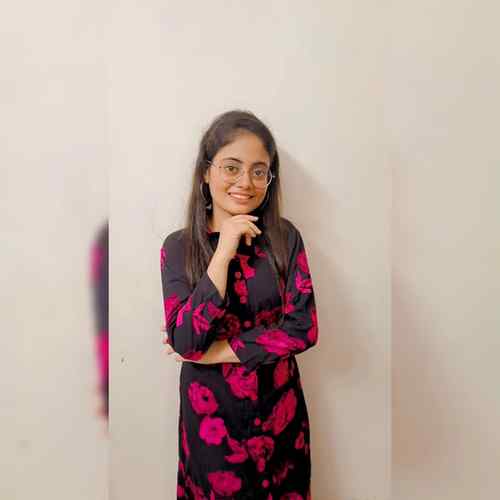 A Smile is the most beautiful thing you can wear ✨💕
