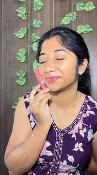 Such a fabulous product it is..look how my lips are shining.