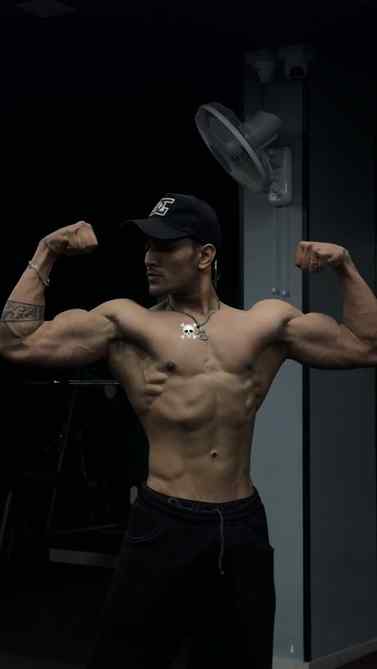 ☠️Boom shaka laka ☠️
.
.
.
Z##motivation #bodybuildingmotiva
