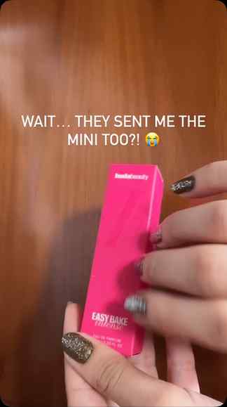 A perfume AND a mini?! 🥹✨
Unboxing my latest Huda Beauty o