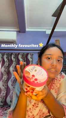 Monthly makeup favourites !!
