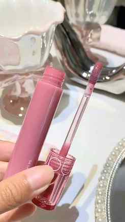 Rom&nd MLBB Shade, Obsessed✨
#ugc #makeup #liptint #lipgloss