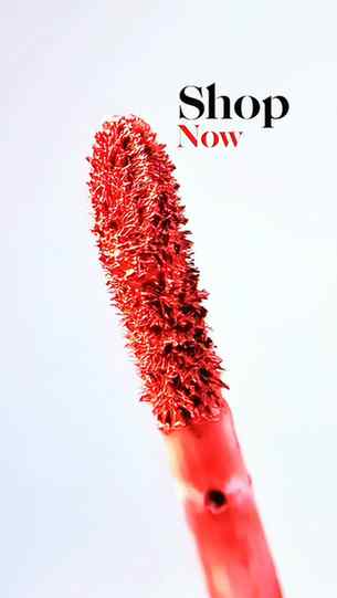 POV: You found a lip gloss that gives shine without feeling