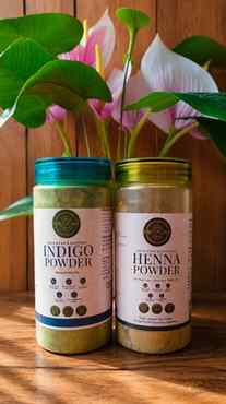 Natural grey hair coverage made easy!

Using First Plant Hen