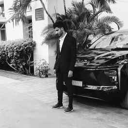Power in Silence 🖤❤️‍🔥🎩
.
.
#trending #viralreels #model 