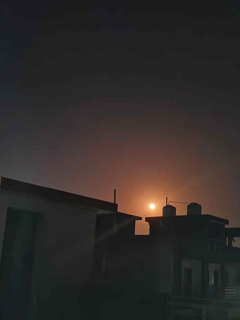 Punm ni ratt 🌜💫😍 JAANU
#punm #chand #🌹🌜😍 #likeforlike
